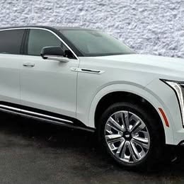 2025 Cadillac Escalade IQ Luxury 2 \ud83e\udd18 9665 Miles