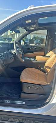 2024 Cadillac Escalade - Prem Luxury Platinum SUV 4D