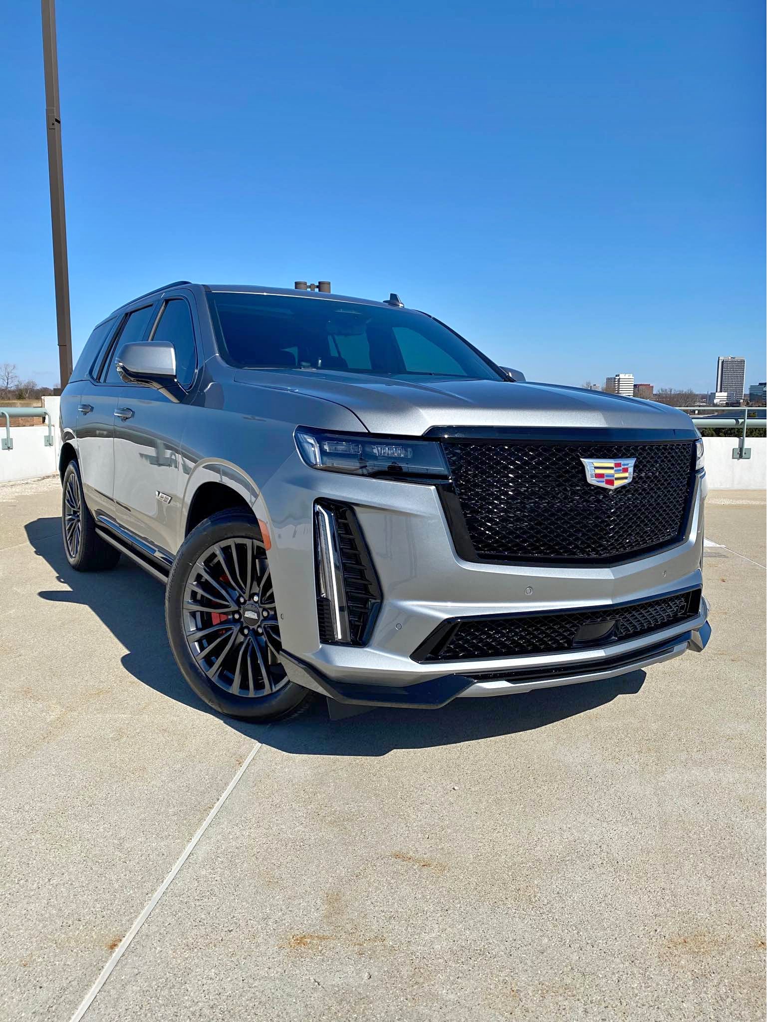 2023 Cadillac Escalade - V-Series Sport Utility 4D