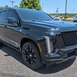 2025 Cadillac Escalade Sport Platinum