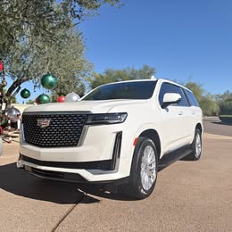 2023 Cadillac escalade luxury sport