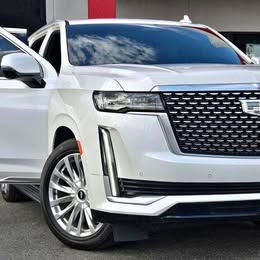 2022 Cadillac Escalade Premium Luxury