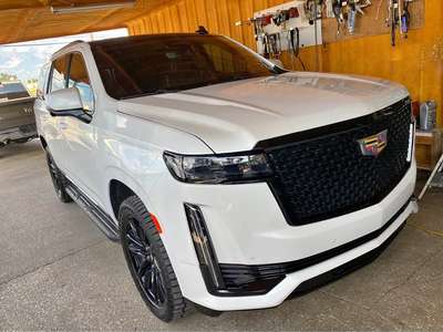 2022 Cadillac Escalade - Luxury Sport Utility 4D