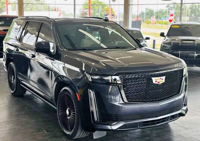 2023 Cadillac Escalade - Sport SUV 4D
