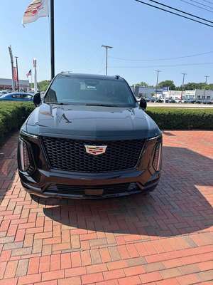 2026 Cadillac Escalade - Platinum Edition Sport Utility 4D