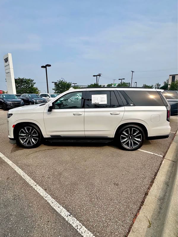 2021 Cadillac Escalade - Sport Platinum Sport Utility 4D
