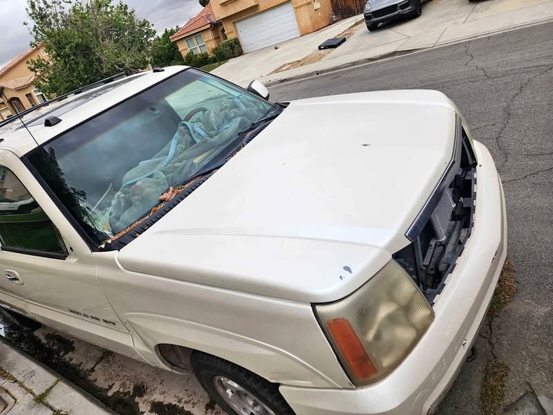 2005 Cadillac Escalade EXT parts
