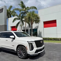 2025 Cadillac Escalade-V  \ud83e\udd18 13307 Miles
