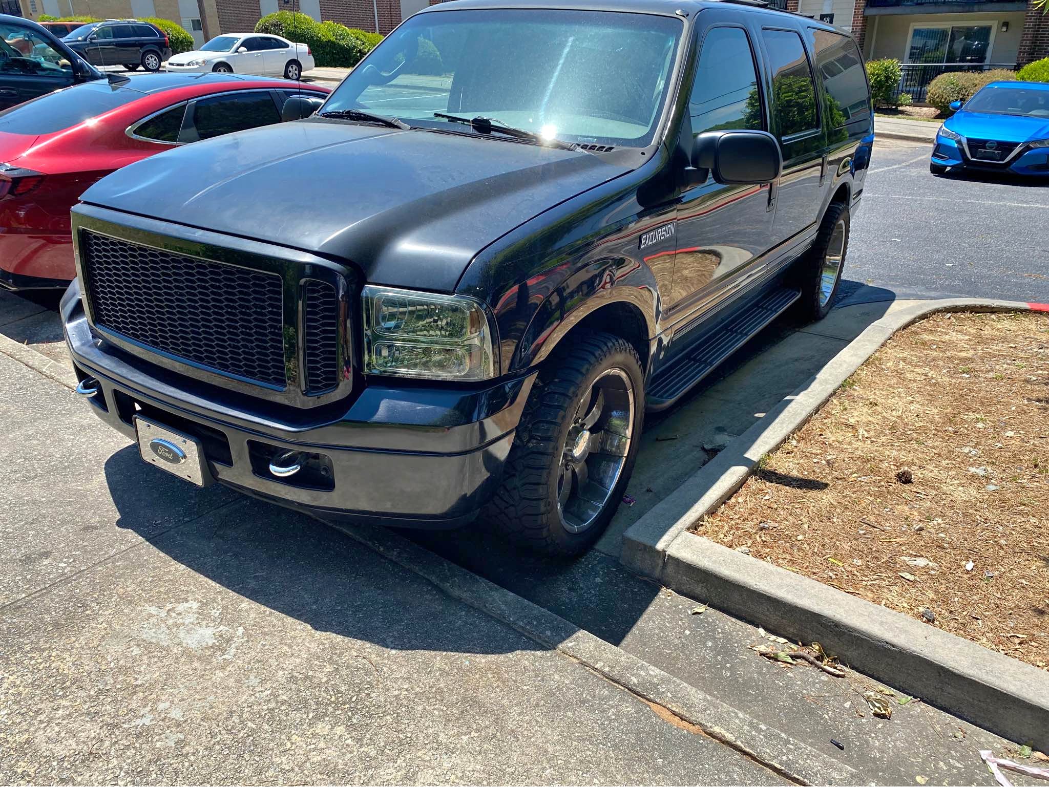 2005 Ford Excursion - XLT Sport Utility 4D