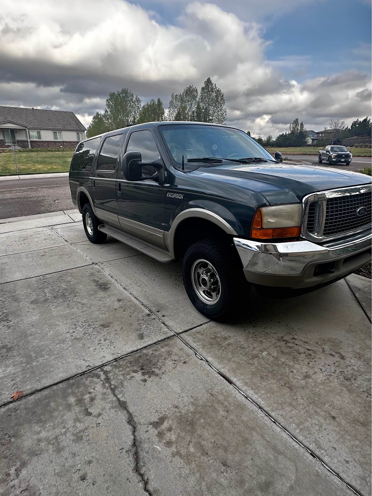 2000 Ford Excursion - Limited