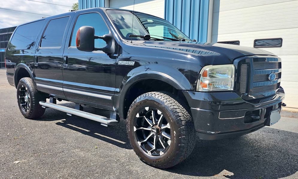 2005 Ford Excursion - Limited