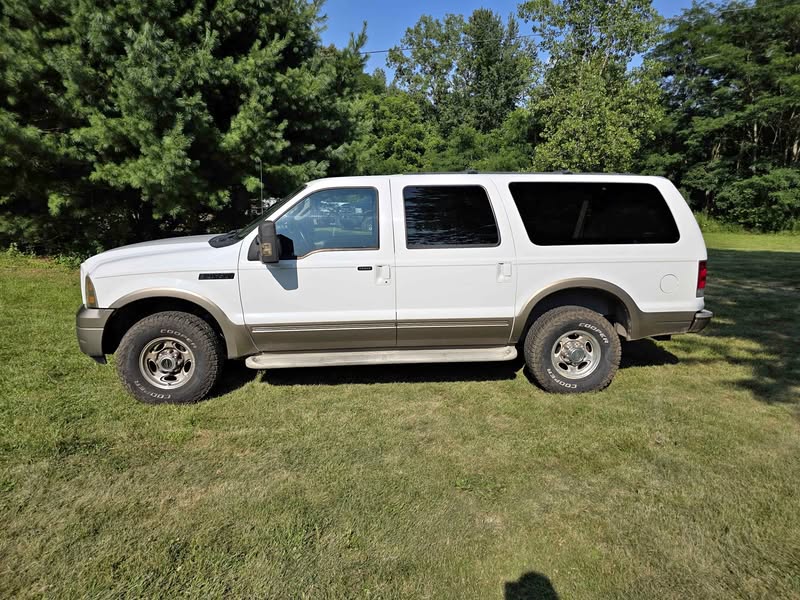2005 Ford Excursion - Eddie Bauer Sport Utility 4D