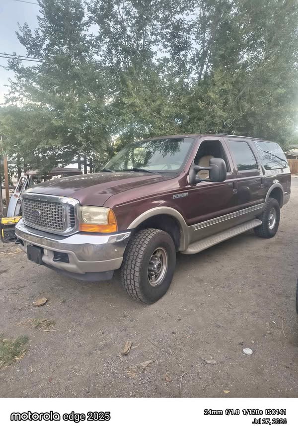 2002 Ford Excursion - Limited Sport Utility 4D