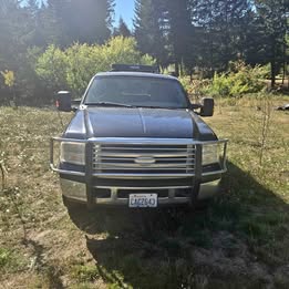 2005 Ford Excursion - XLT Sport Utility 4D