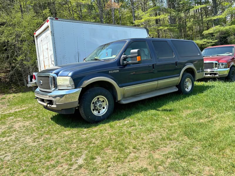 2002 Ford Excursion - Limited Sport Utility 4D