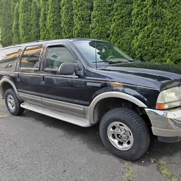 2000 Ford Excursion - Limited Sport Utility 4D