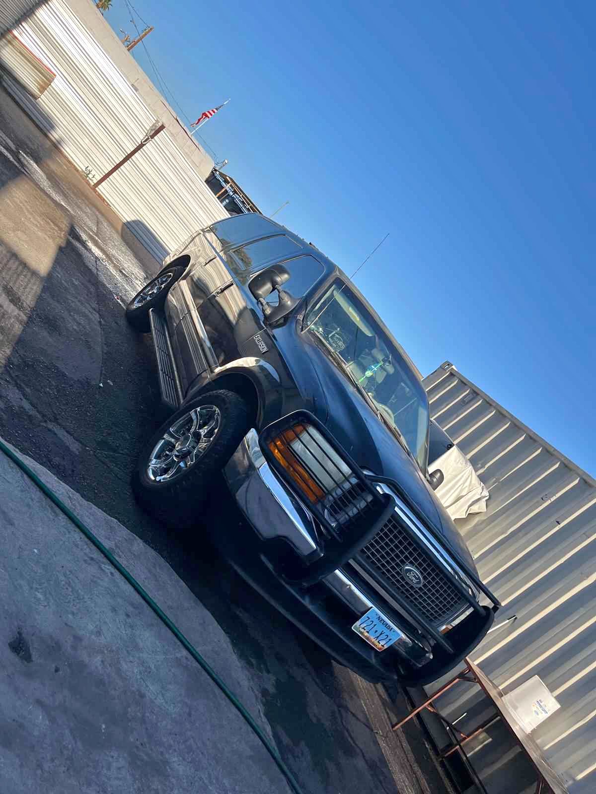 2001 Ford Excursion - 5.4 triton