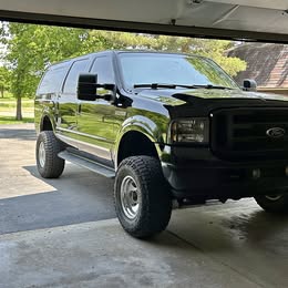 2005 Ford Excursion - Limited Sport Utility 4D