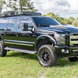 2003 Ford Excursion Limited