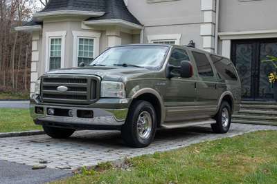2005 Ford Excursion EDDIE BAUER, 6.0 DIESEL, 2WD,...
