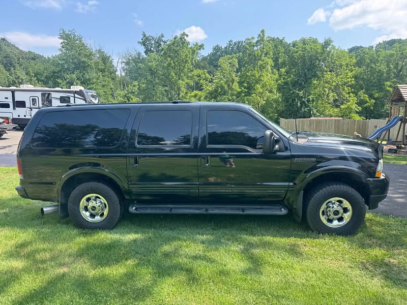 2003 Ford Excursion - Limited Sport Utility 4D
