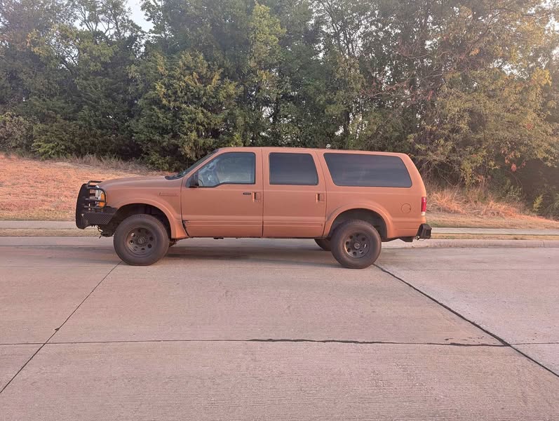 2001 Ford Excursion - Limited Sport Utility 4D