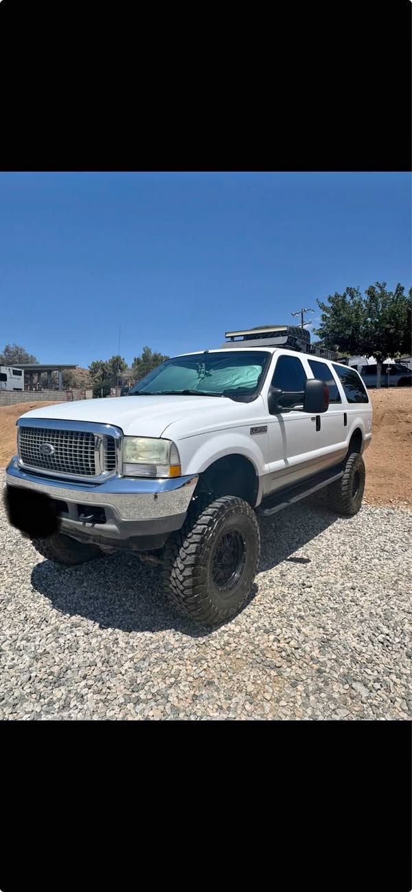 2004 Ford Excursion - XLT Sport Utility 4D