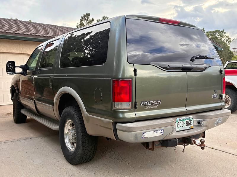 2000 Ford Excursion - Limited Sport Utility 4D