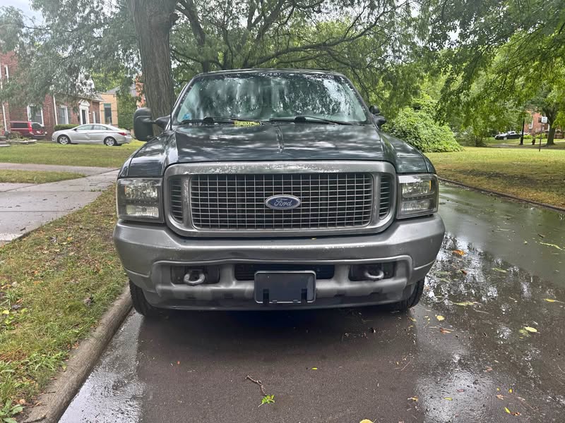 2001 Ford Excursion - XLT Sport Utility 4D