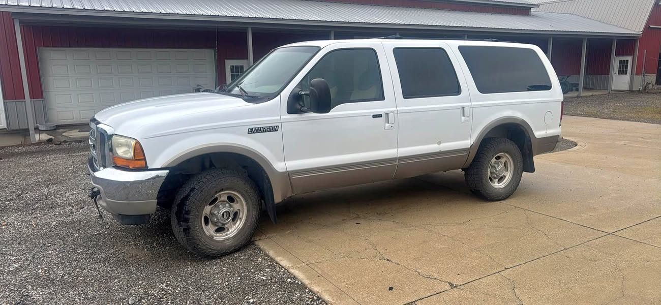 2000 Ford Excursion - Limited Sport Utility 4D