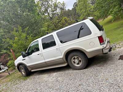2000 Ford Excursion - Limited Sport Utility 4D