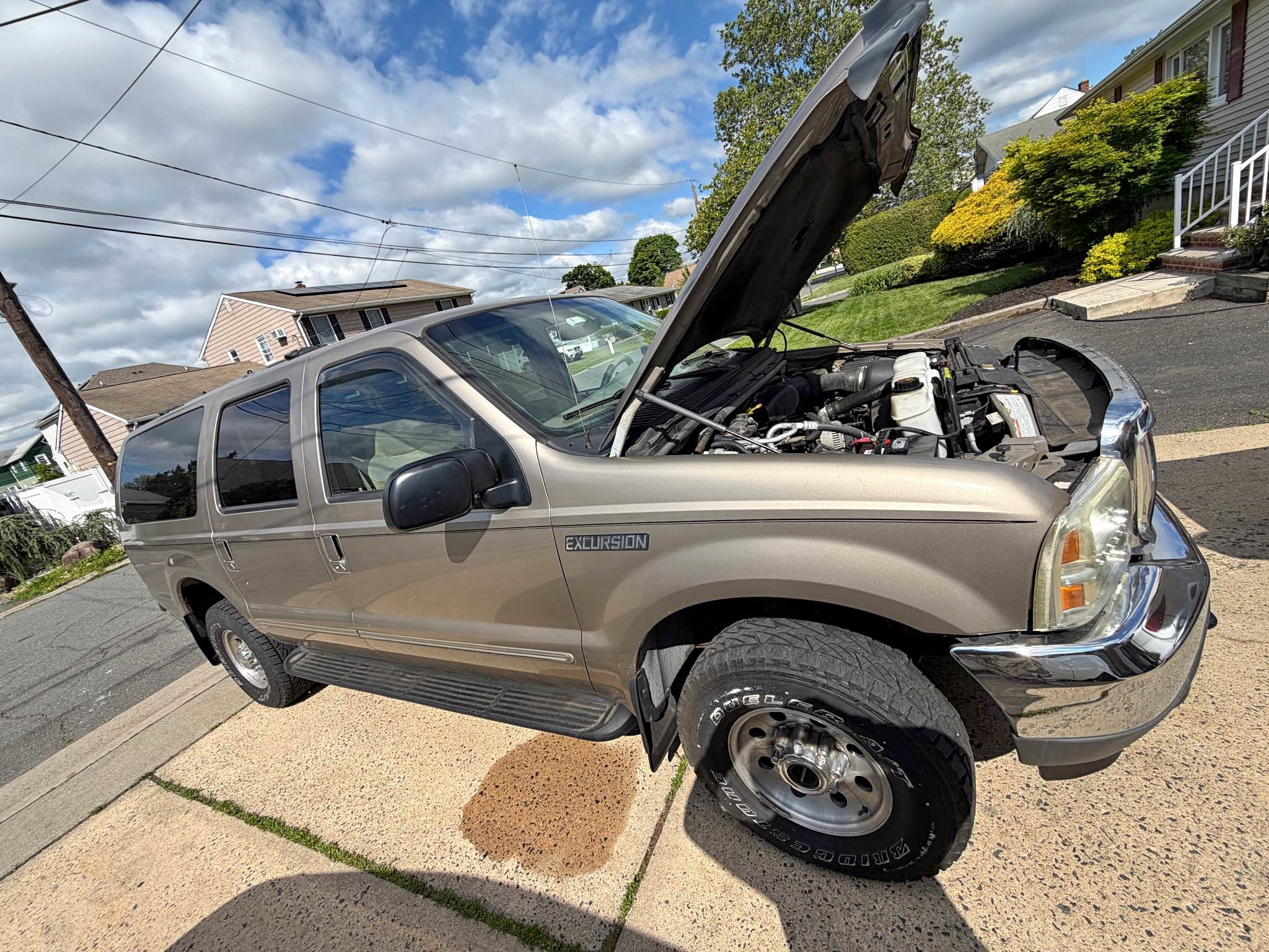 2000 Ford Excursion - XLT Sport Utility 4D