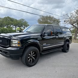 2004 Ford Excursion Limited Sport Utility 4D