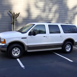 2005 Ford Excursion - XLT Sport Utility 4D