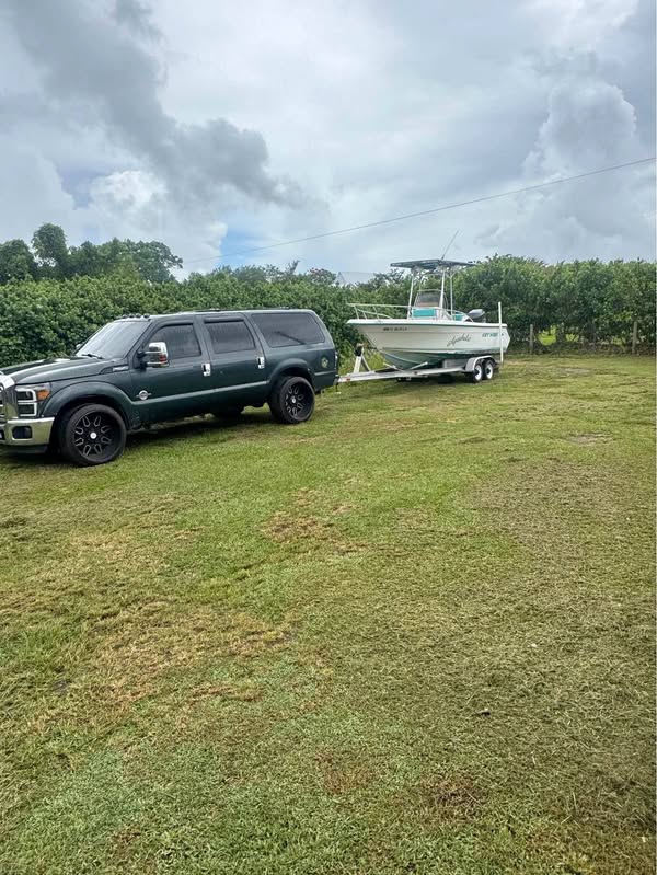 2000 Ford Excursion - XLT Sport Utility 4D