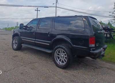 2005 Ford Excursion LIMITED