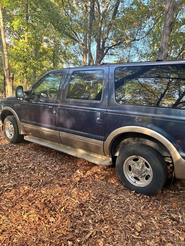 2002 Ford Excursion - Limited Sport Utility 4D