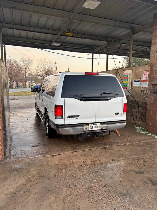 2003 Ford Excursion - Todo jalando al 100