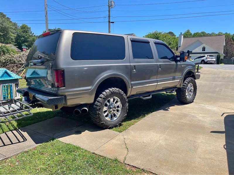 2003 Ford Excursion - Limited Sport Utility 4D