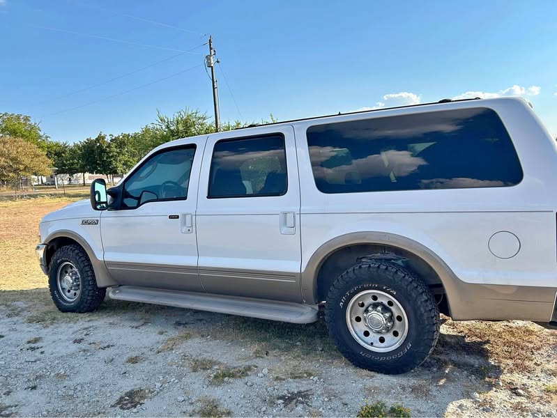 2003 Ford Excursion - Eddie Bauer Sport Utility 4D