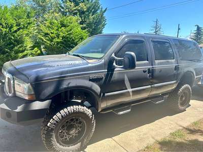2002 Ford Excursion - Limited Sport Utility 4D