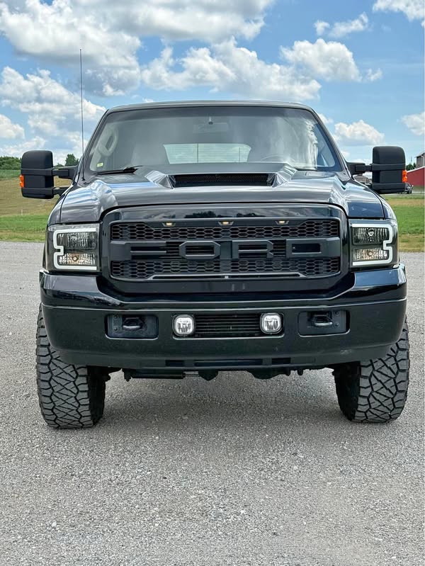2005 Ford Excursion - Limited Sport Utility 4D