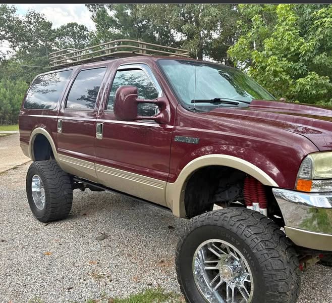 2000 Ford Excursion - TRADES