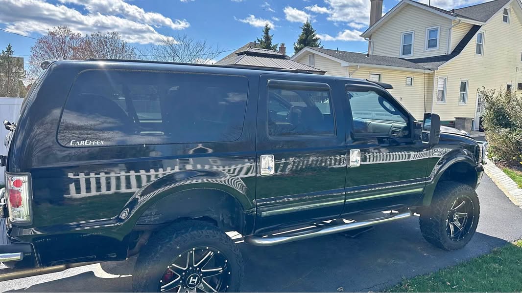 2003 Ford Excursion - Limited Sport Utility 4D