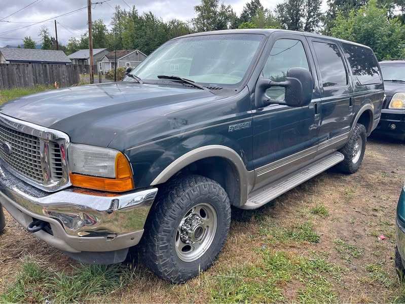 2000 Ford Excursion - Limited Sport Utility 4D