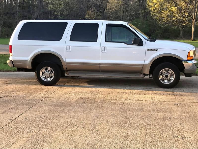 2000 Ford Excursion - Limited Sport Utility 4D