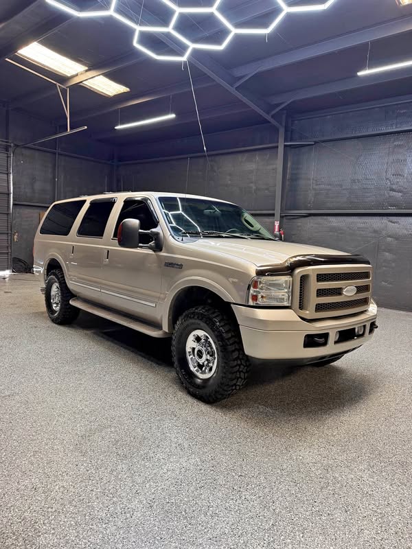 2005 Ford Excursion