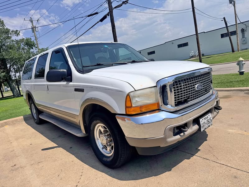 2000 Ford Excursion - Limited Sport Utility 4D