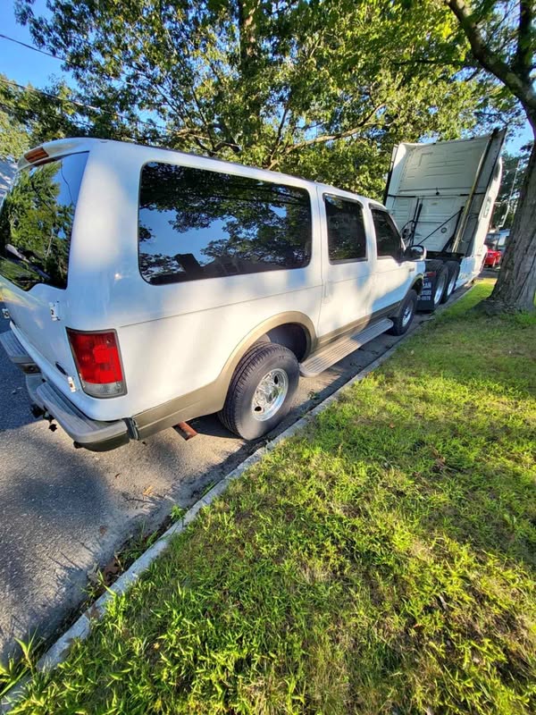 2003 Ford Excursion - Limited Sport Utility 4D