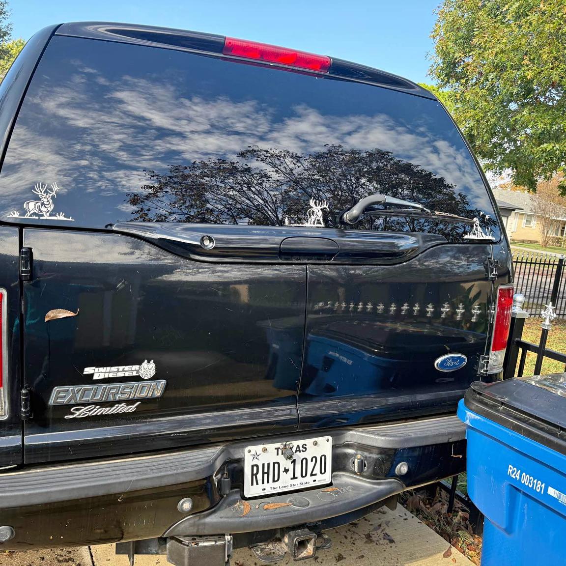 2005 Ford Excursion - 4x4 motor 6.0